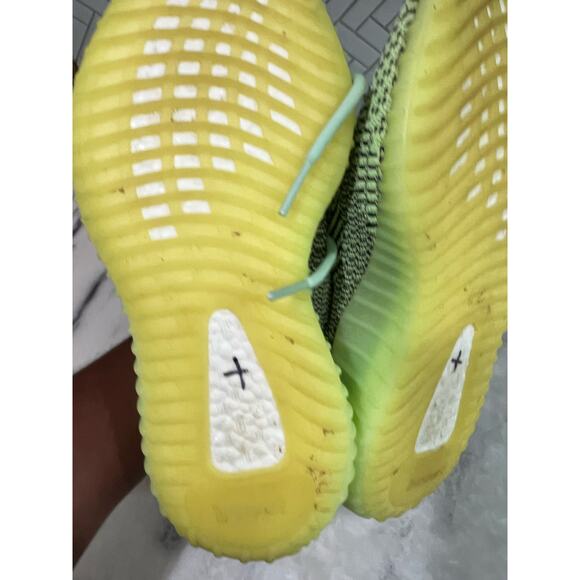 Adidas Yeezy Boost 350 V2 Yeezreel FW5191 Size 9.5 Non-Reflective Green Black